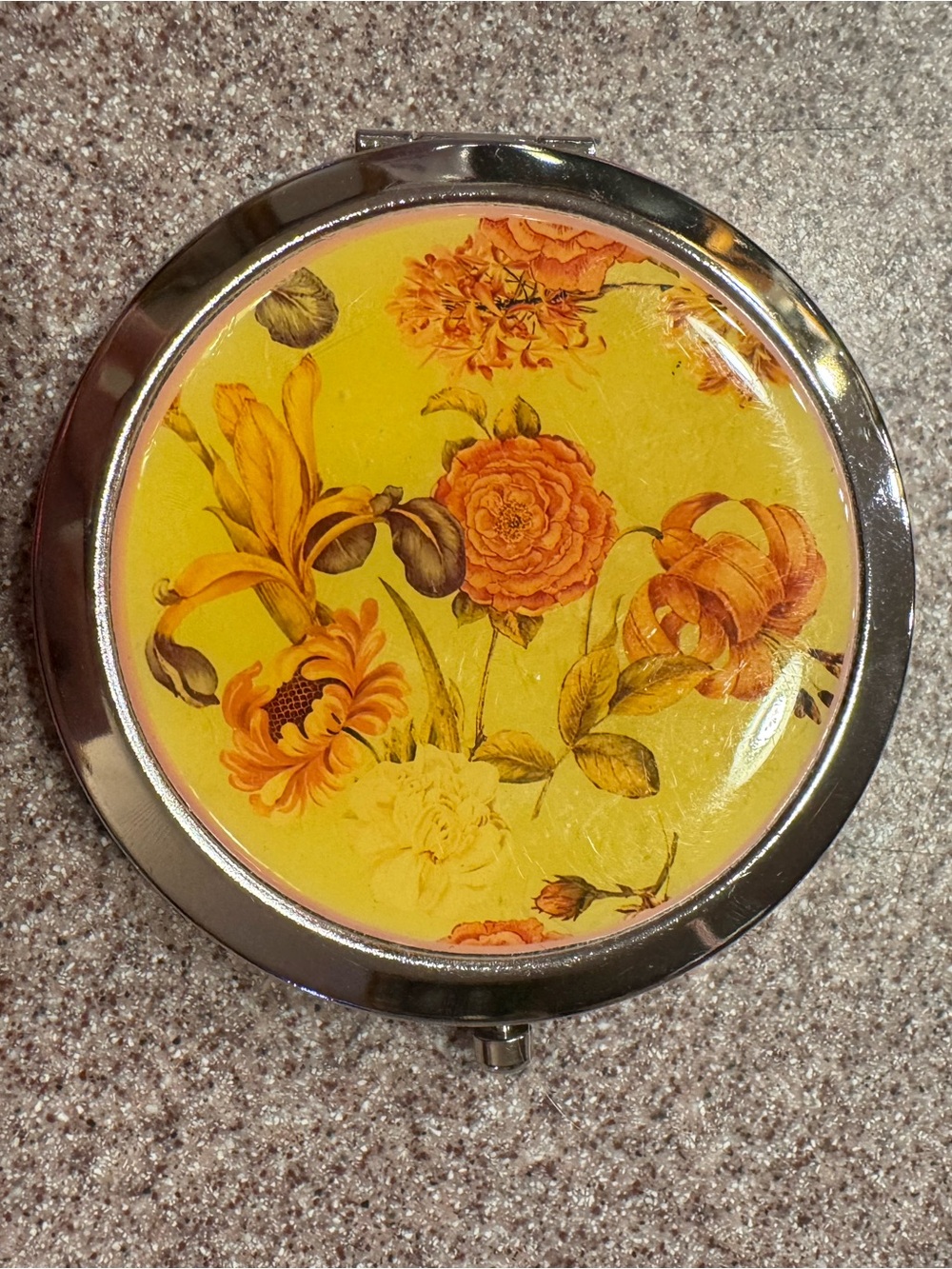 Vintage Summer River Silver Tone Compact Mirror